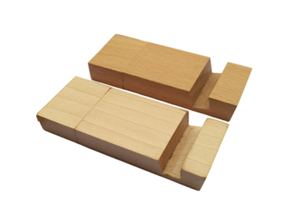 Wooden Stand USB Stick