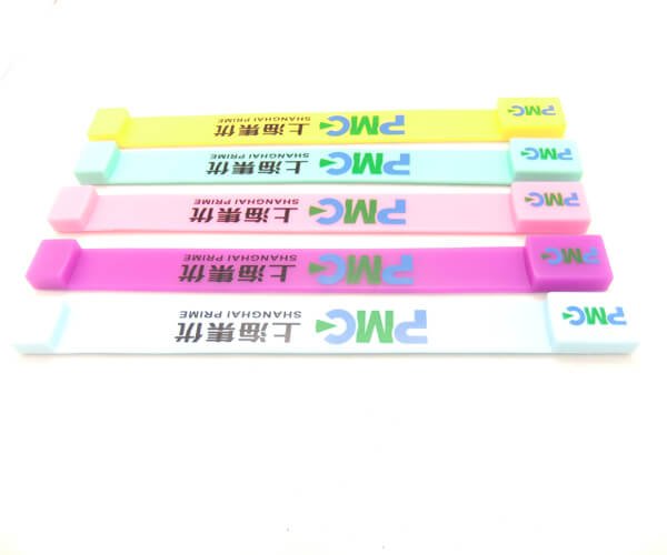 pink silicone bracelet usb drive