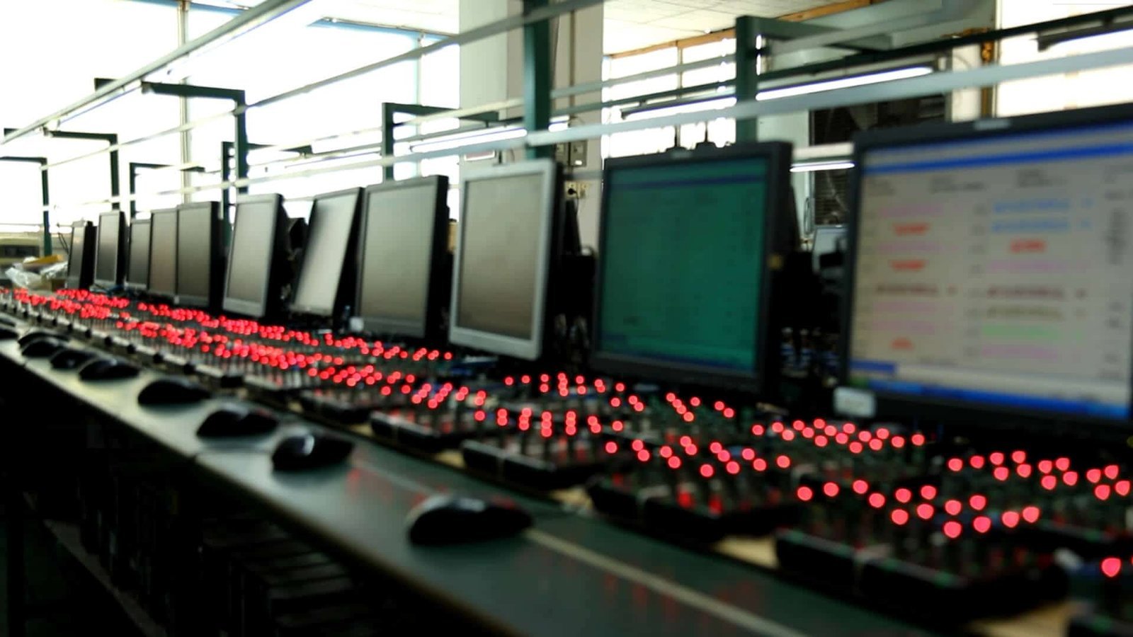 YOUSAN USB flash drive factory production workshop showing manufacturing equipment