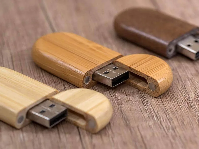 Wooden Custom USB Drive Housing Wooden custom USB flash drive housing for OEM production planning